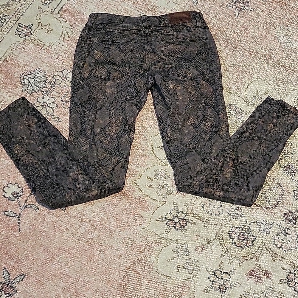 Level 99 Janice Ultra Skinny Stretchy Snakeskin Pants Size 26 - Picture 2 of 14